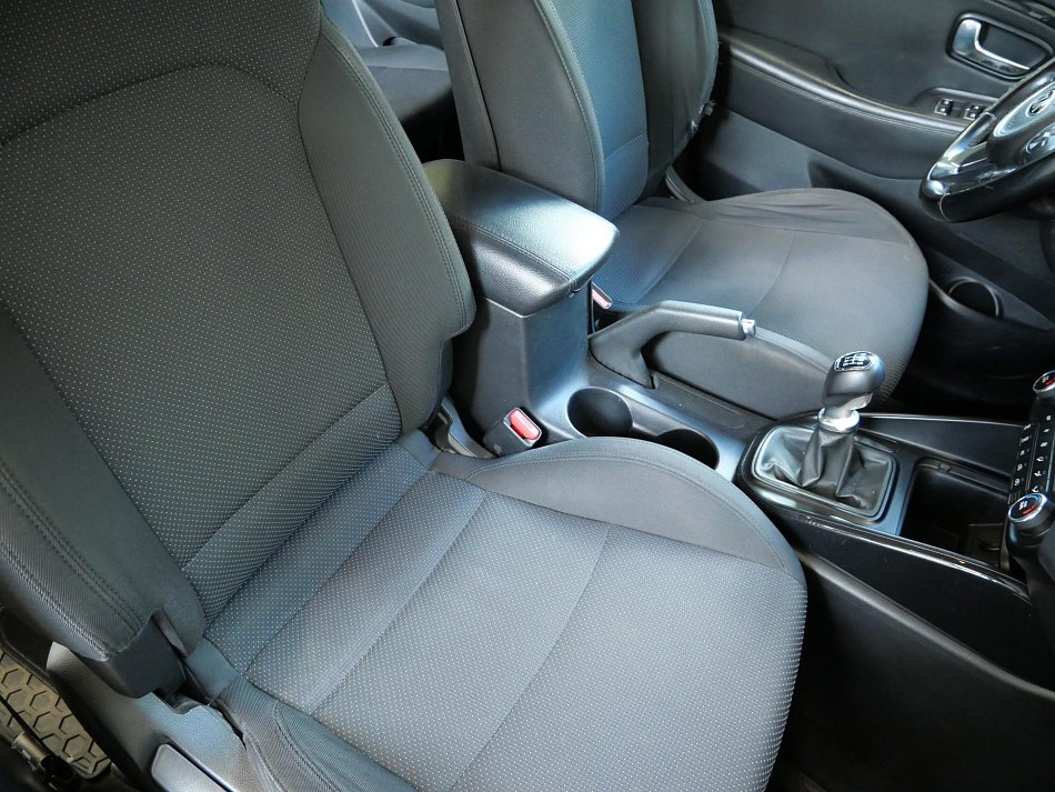 Kia Carens 1.6GDi 