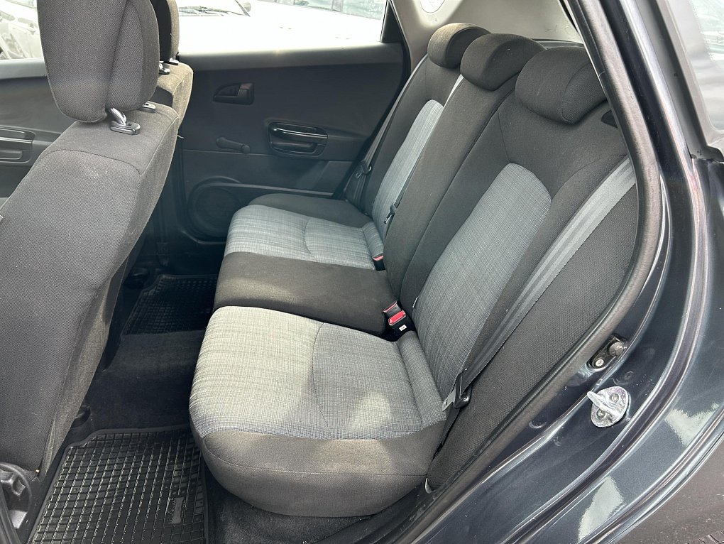 Kia Ceed 1.4CVVT 