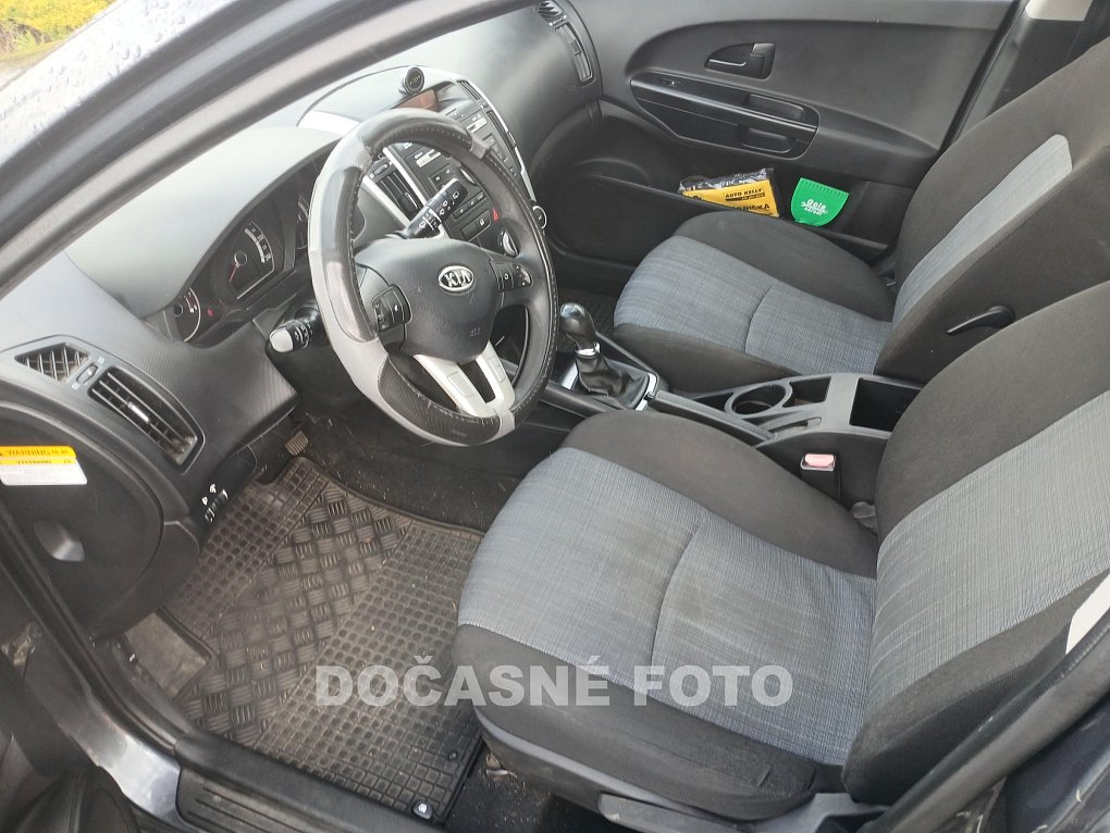 Kia Ceed 1.4CVVT 
