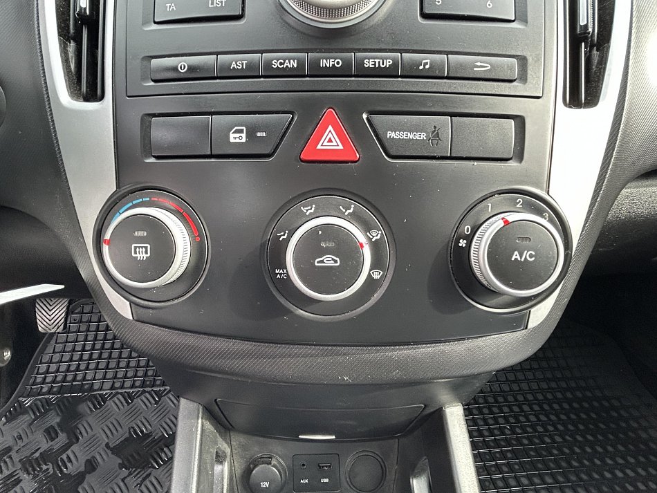Kia Ceed 1.4CVVT 