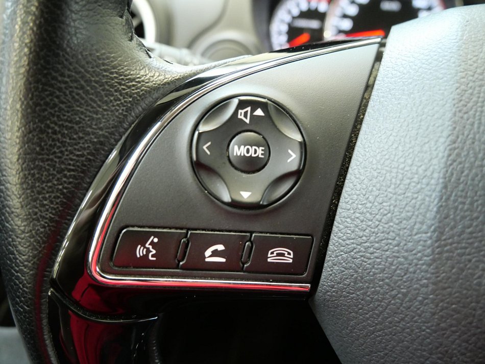 Mitsubishi Space Star 1.2i 