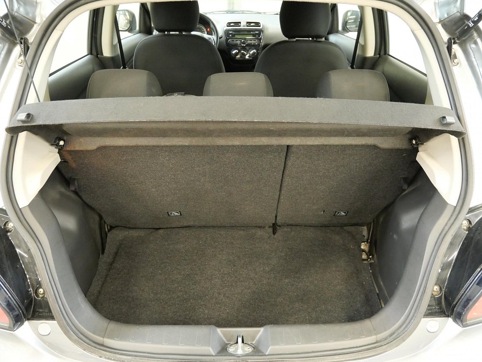 Mitsubishi Space Star 1.2i 