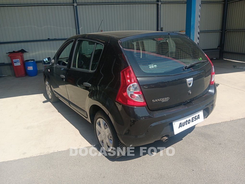 Dacia Sandero 1.2i 16V 