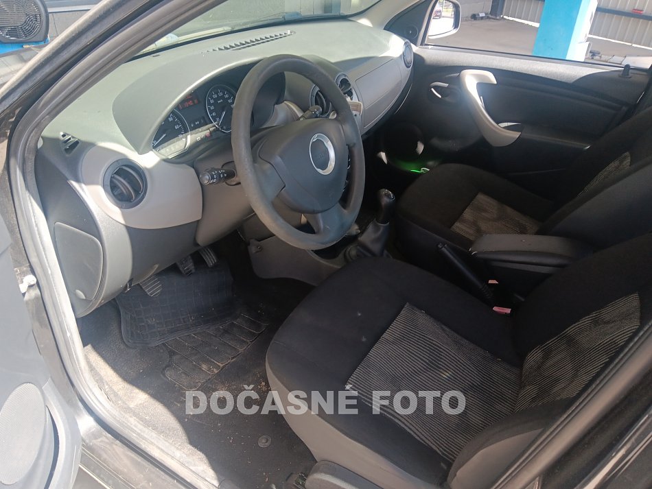 Dacia Sandero 1.2i 16V 