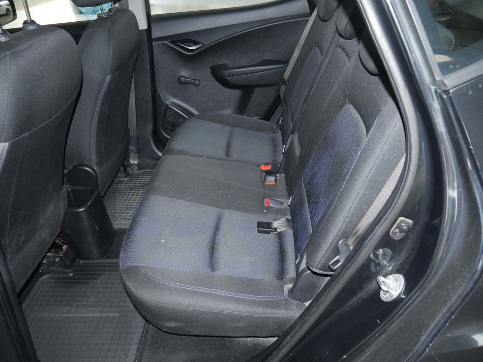 Hyundai Ix20 1.4i 