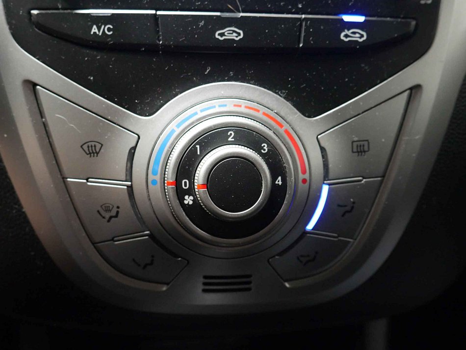 Hyundai Ix20 1.4i 