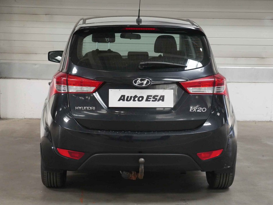 Hyundai Ix20 1.4i 