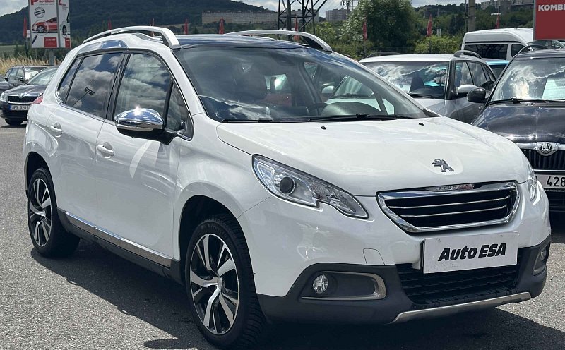 Peugeot 2008 1.2 pt 