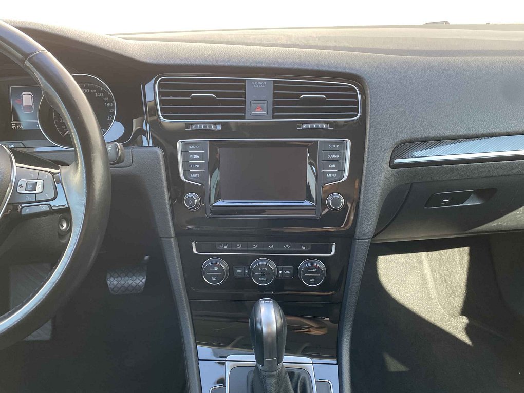 Volkswagen Golf 1.4TSi 