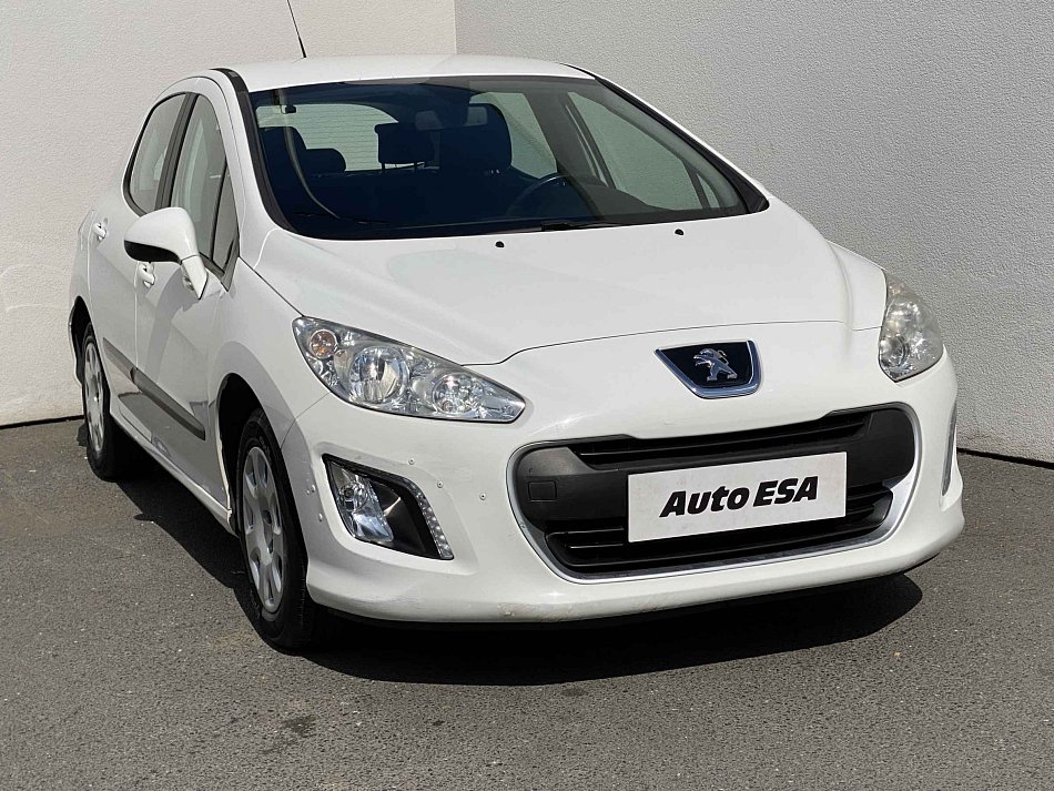 Peugeot 308 1.4i 