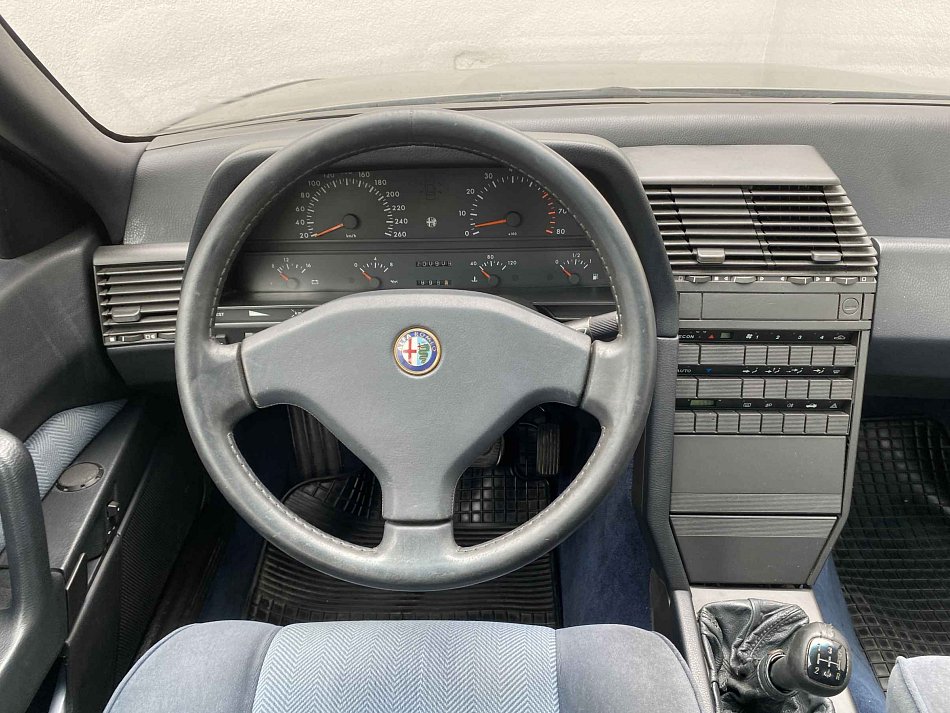 Alfa Romeo 164 3.0 V6 