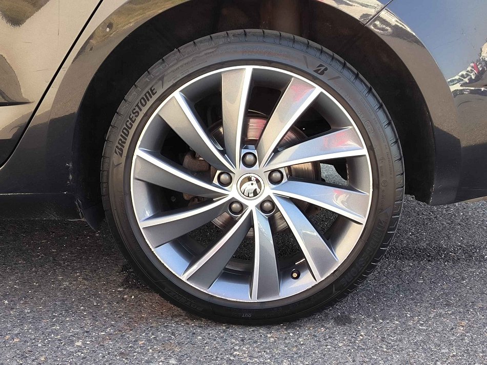 Škoda Octavia III 2.0 TDi  4x4