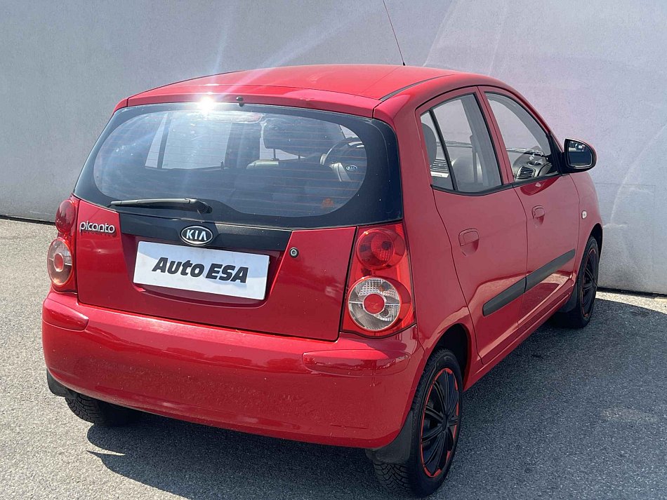 Kia Picanto 1.0i 