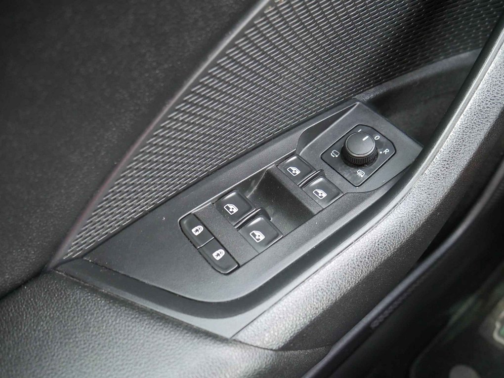 Škoda Octavia IV 1.5 TSi Ambition