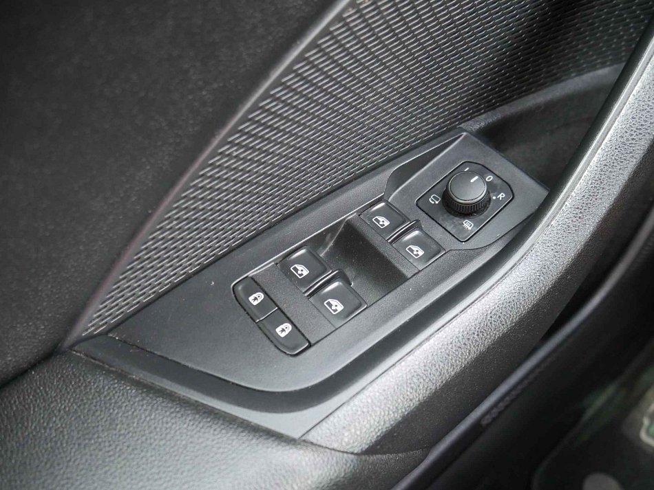 Škoda Octavia IV 1.5 TSi Ambition