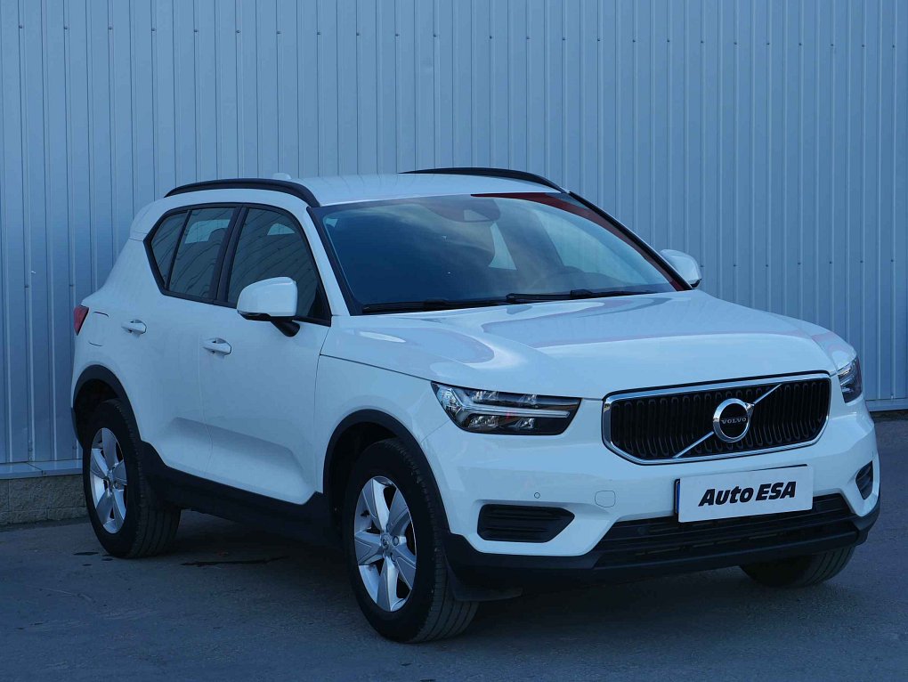 Volvo XC40 1.5T Momentum