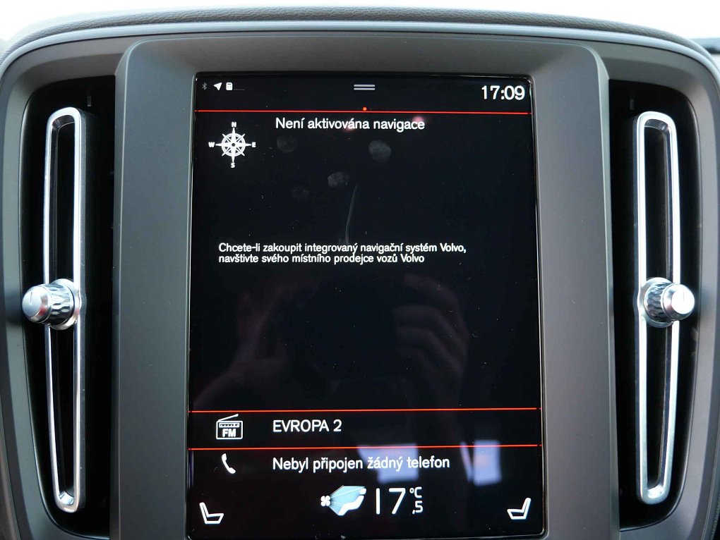 Volvo XC40 1.5T Momentum