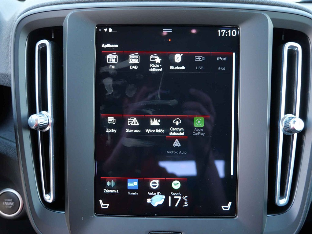 Volvo XC40 1.5T Momentum