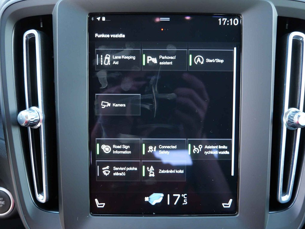 Volvo XC40 1.5T Momentum