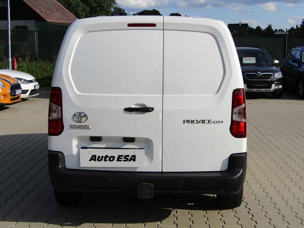 Toyota ProAce City 1.5D-4D  MAXi