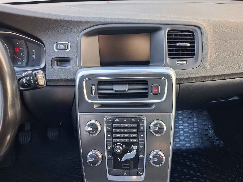 Volvo V60 2.0 D3 