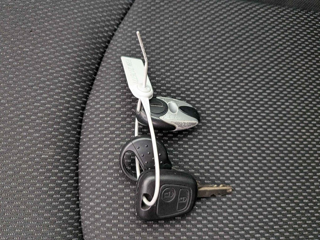 Peugeot 206 1.4i 