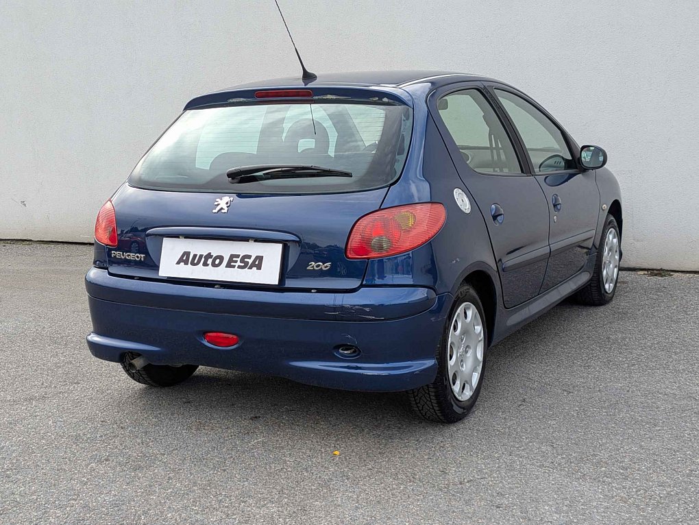 Peugeot 206 1.4i 
