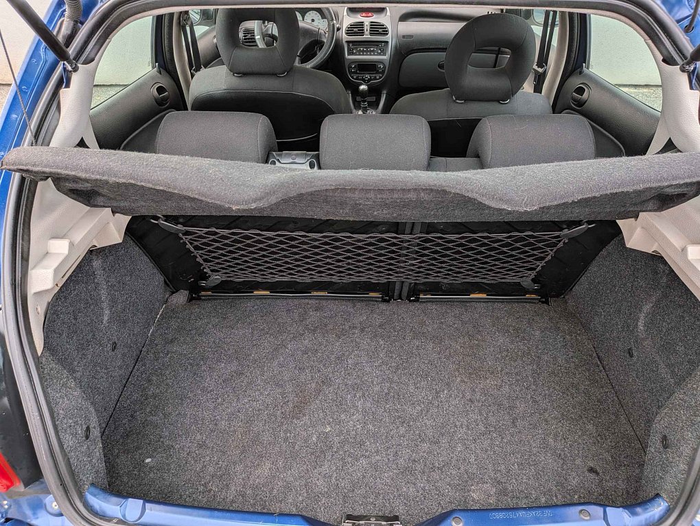 Peugeot 206 1.4i 