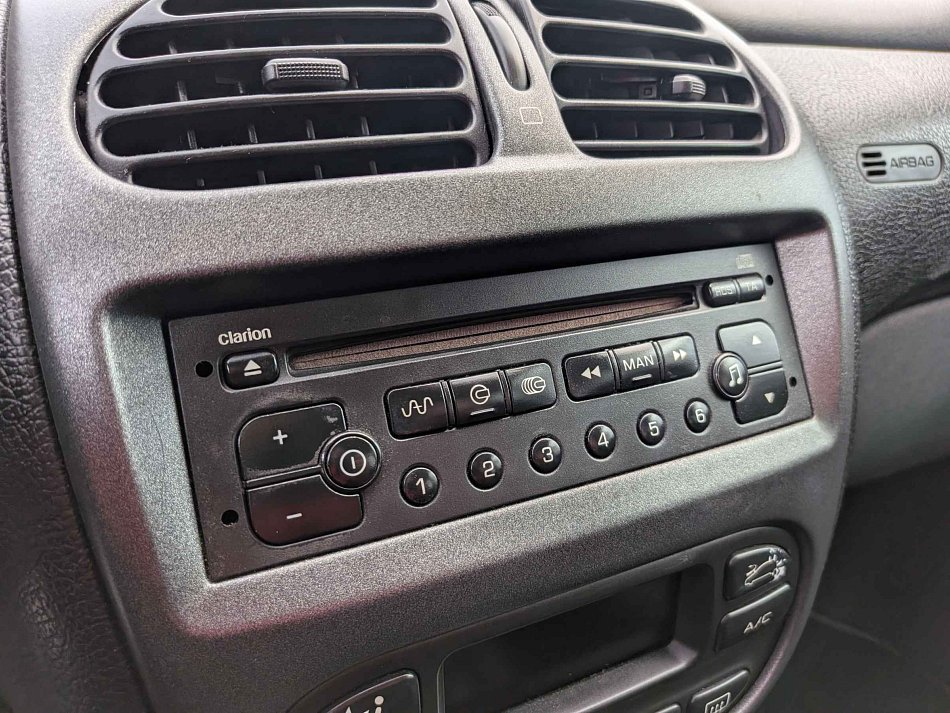 Peugeot 206 1.4i 