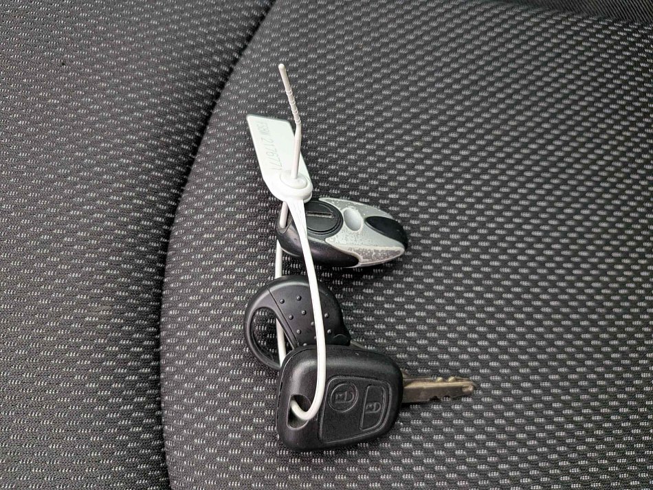Peugeot 206 1.4i 
