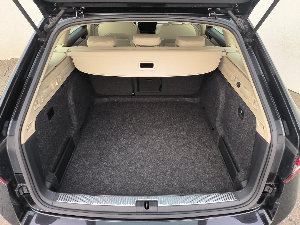 Škoda Superb III 1.6 TDi Style