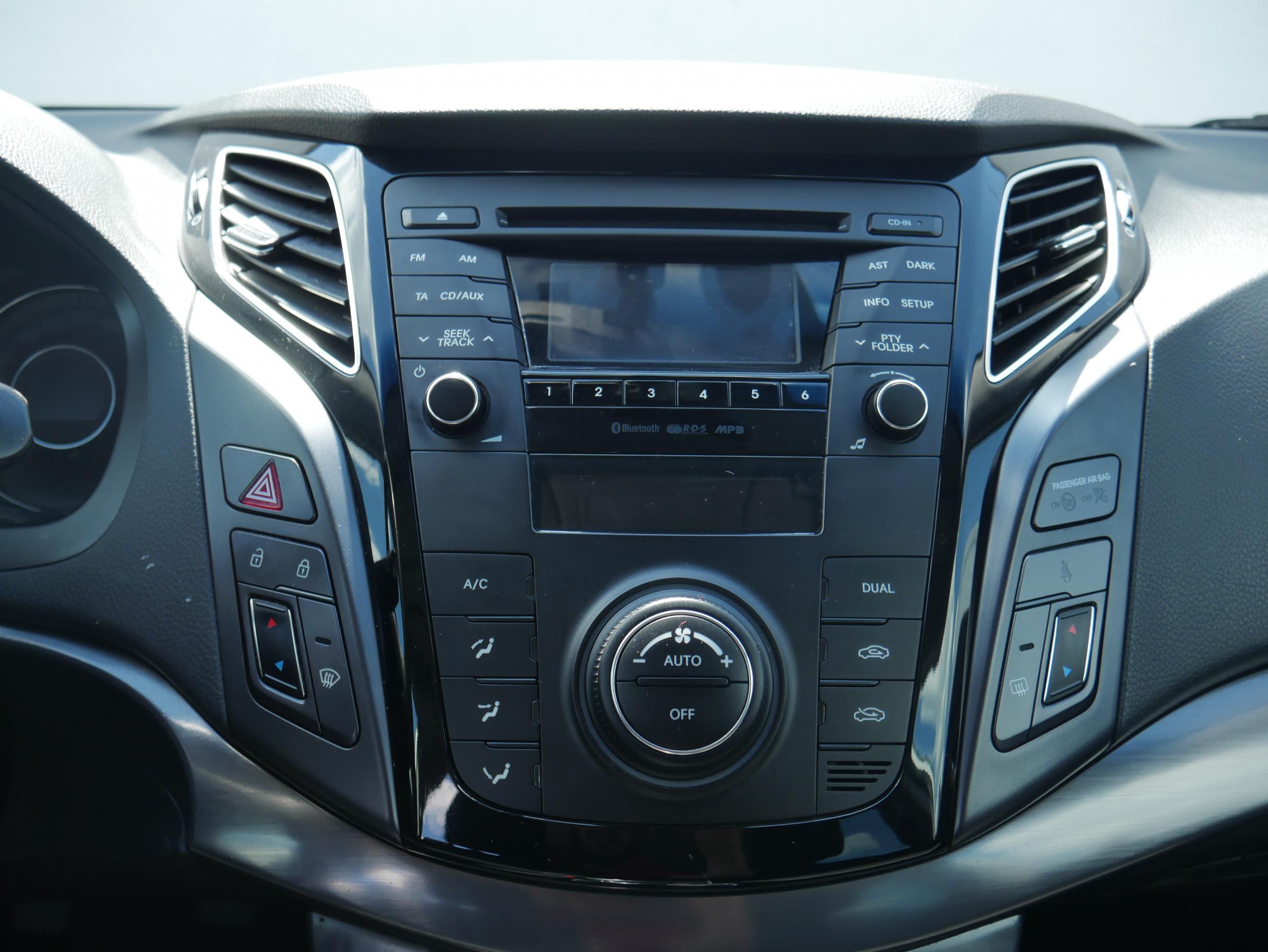 Hyundai i40, 2012 - pohled č. 11