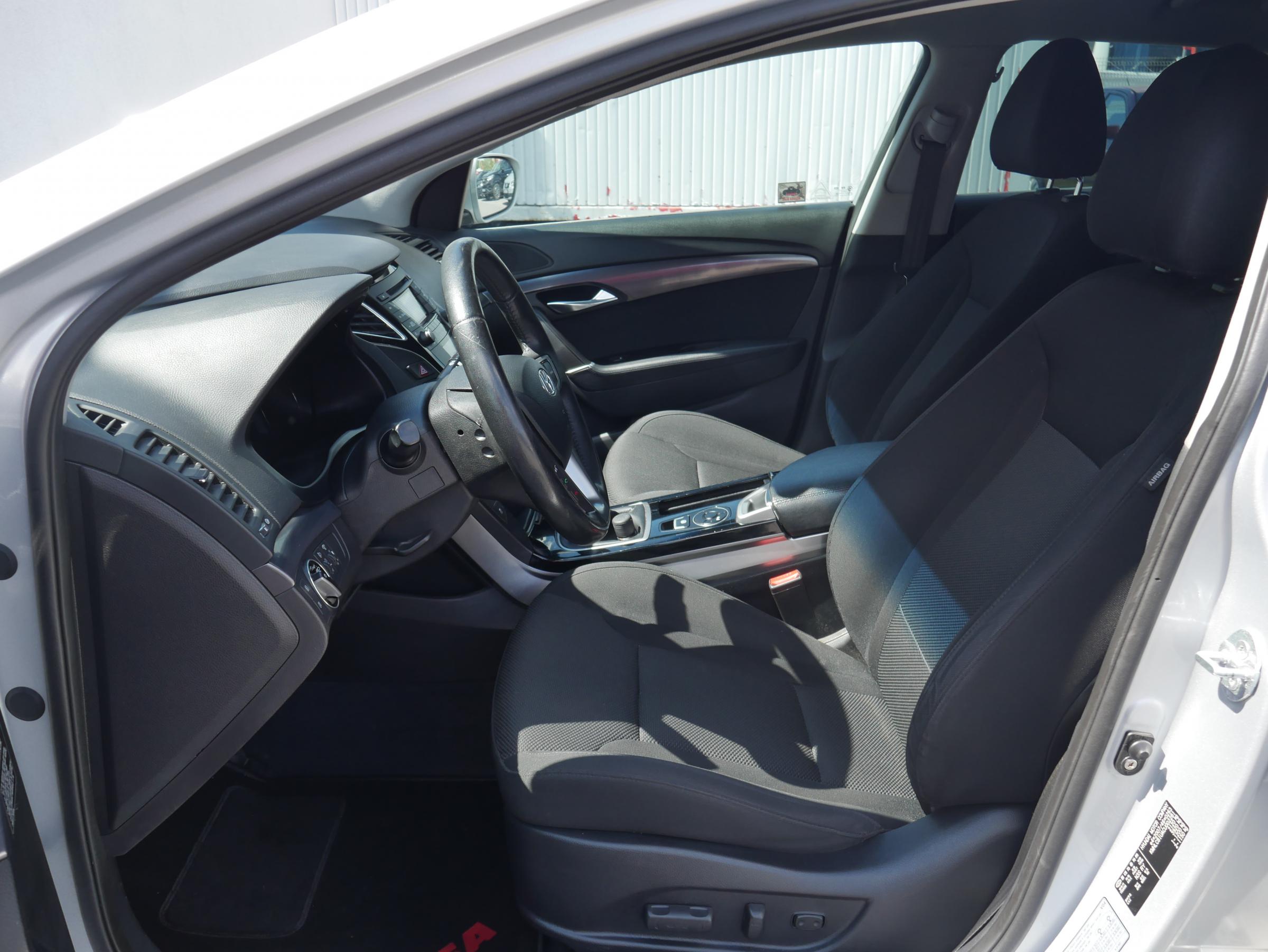 Hyundai i40, 2012 - pohled č. 9