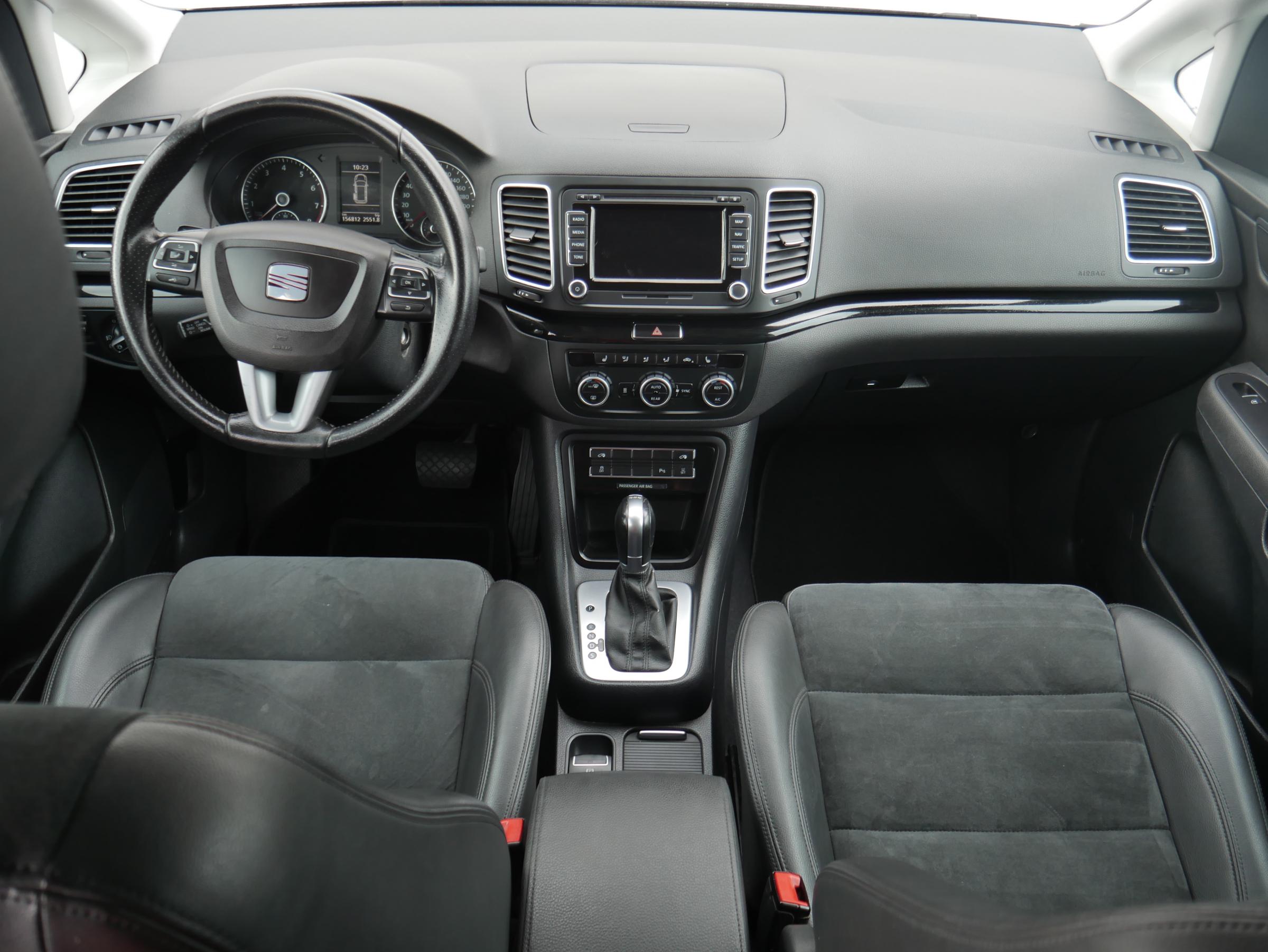 Seat Alhambra, 2015 - pohled č. 11