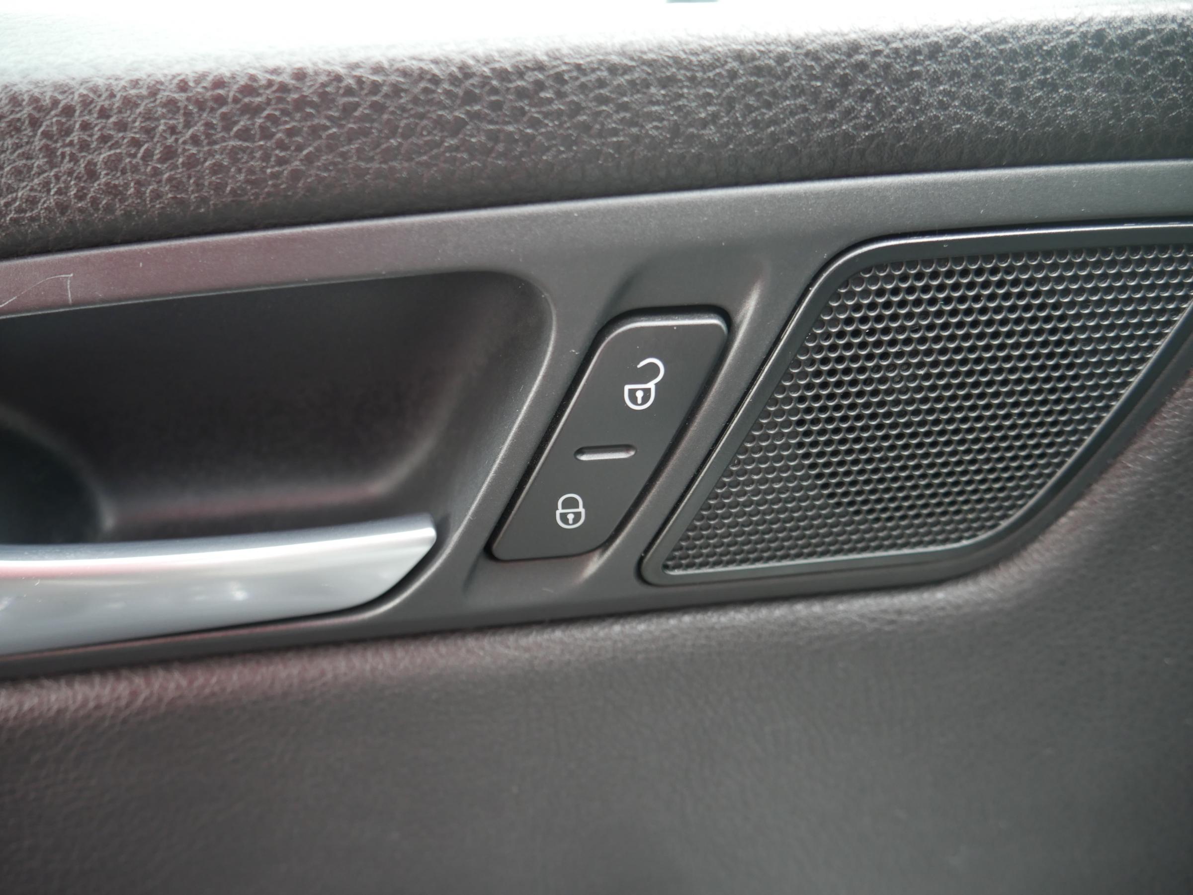 Seat Alhambra, 2015 - pohled č. 17