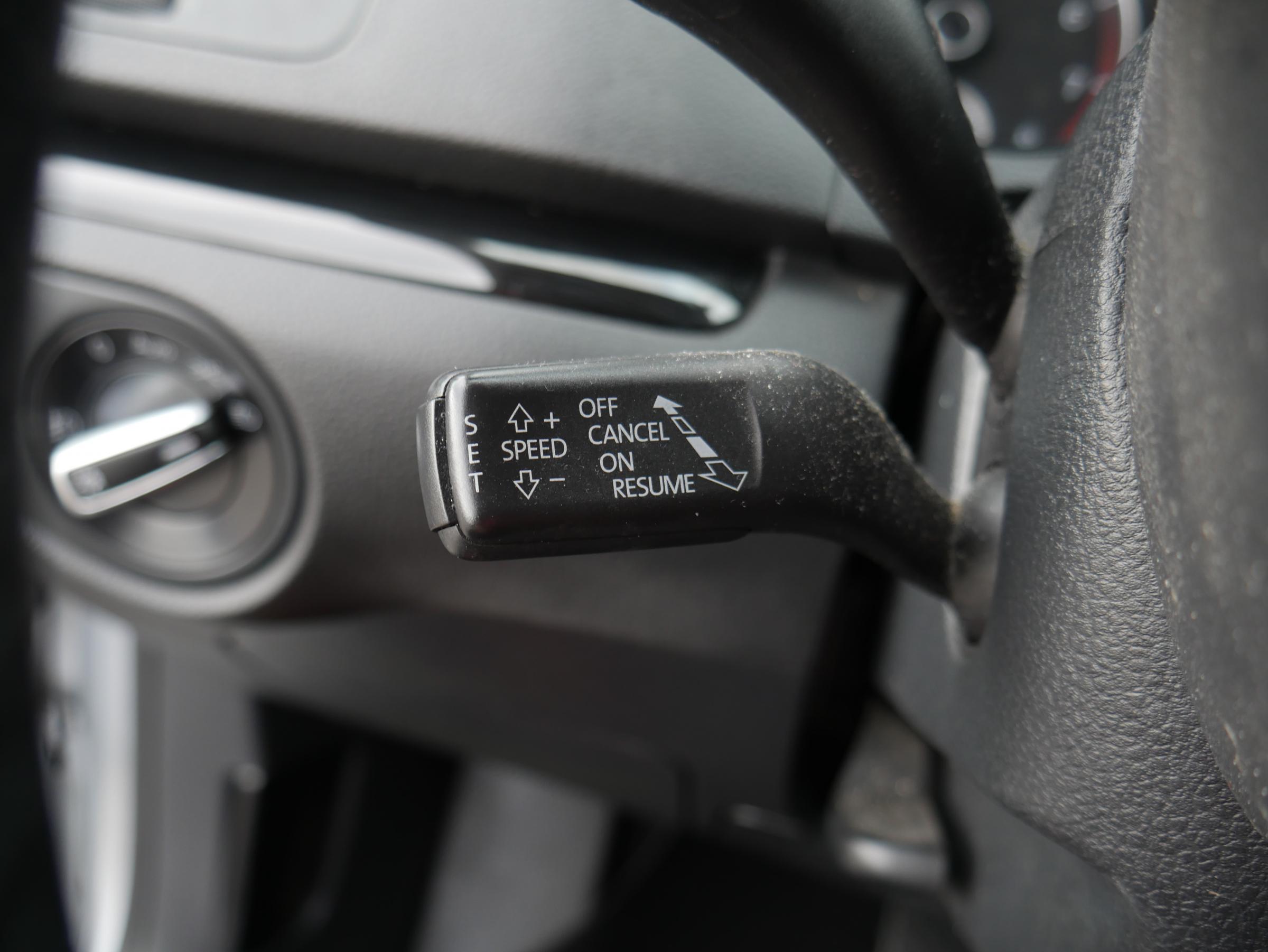 Seat Alhambra, 2015 - pohled č. 20