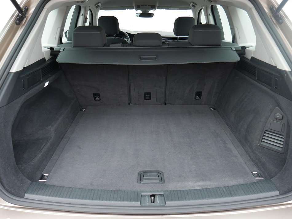 Volkswagen Touareg 3.0 TDi  4x4