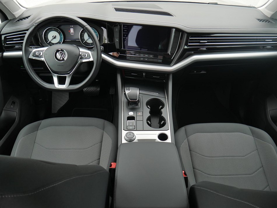 Volkswagen Touareg 3.0 TDi  4x4