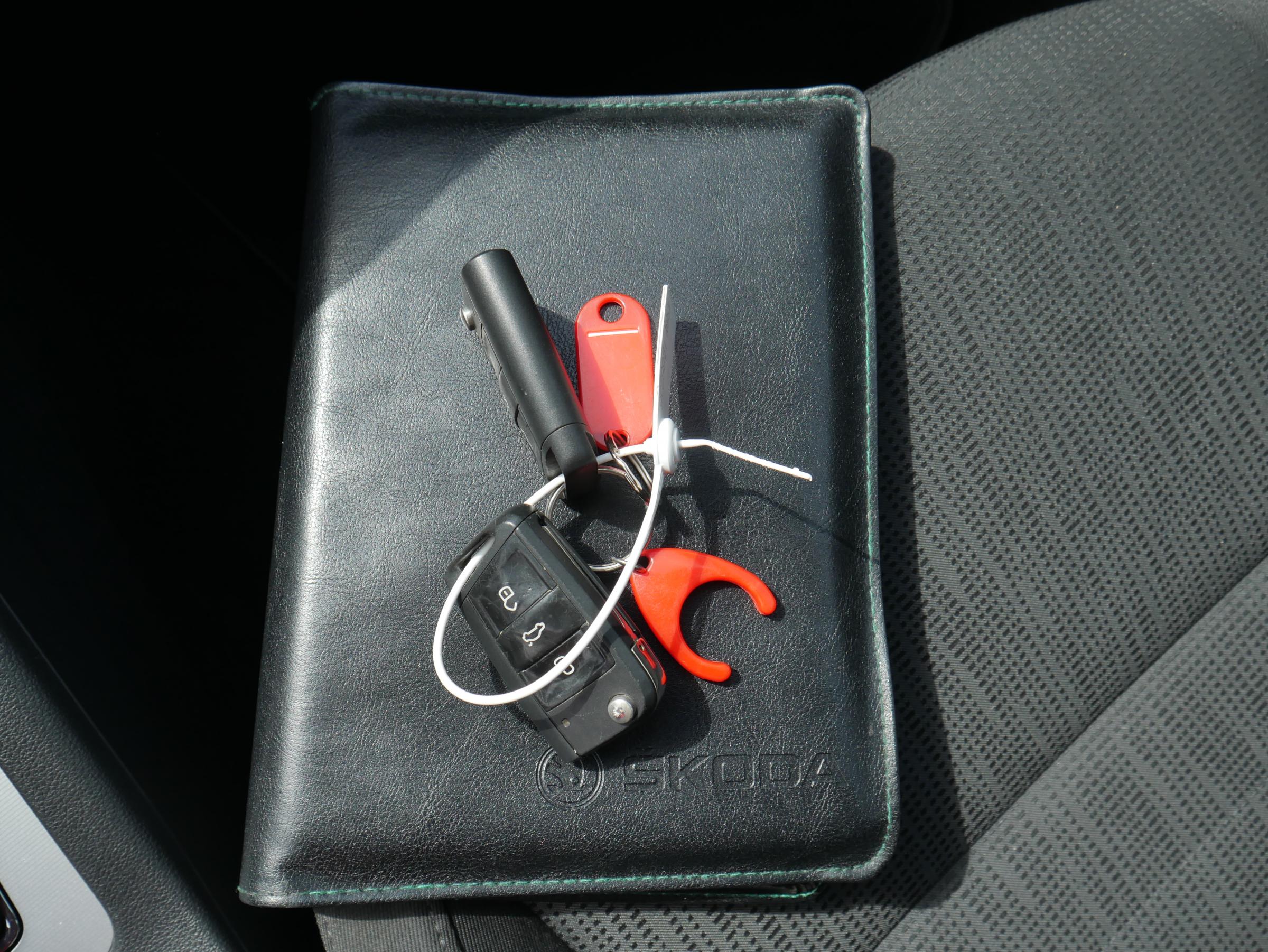 Škoda Octavia III, 2013 - pohled č. 21