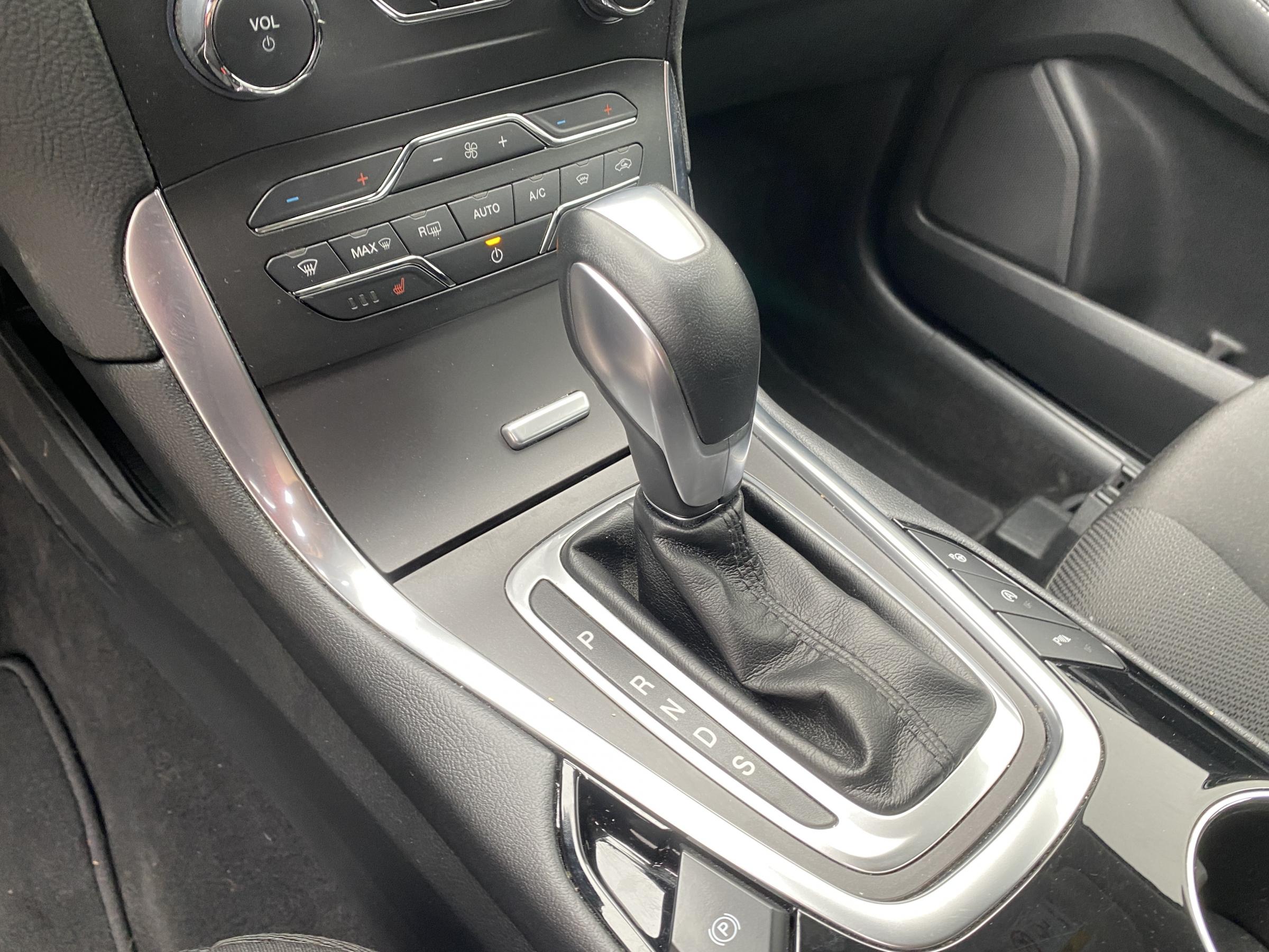 Ford S-MAX, 2015 - pohled č. 18