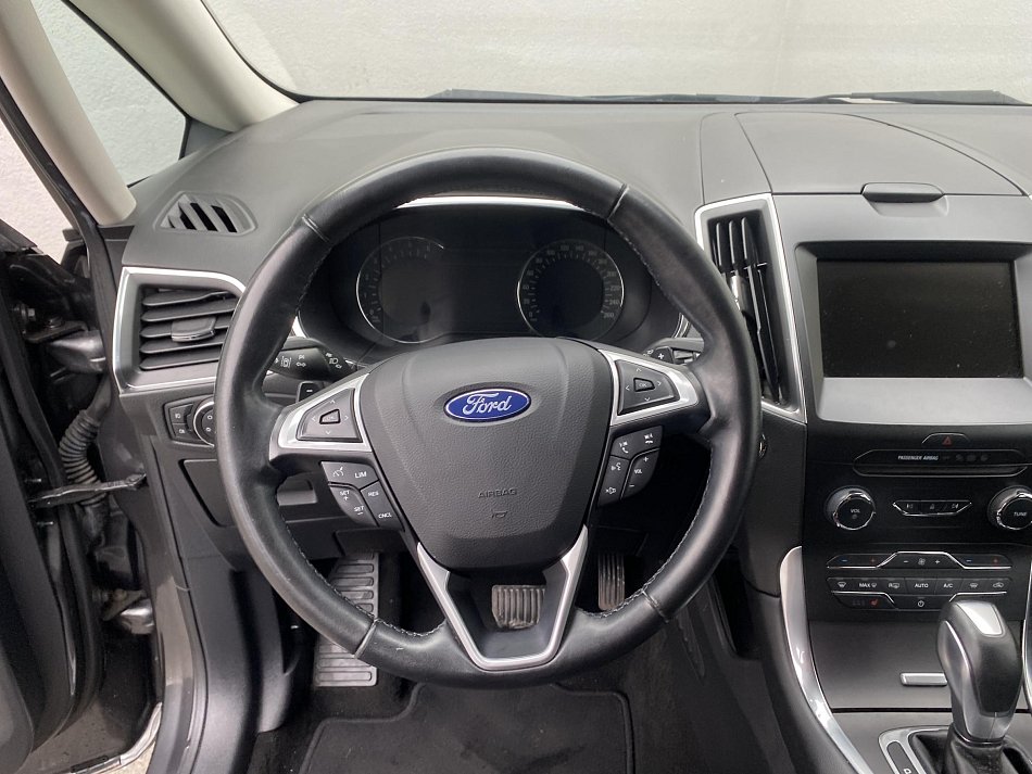 Ford S-MAX 2.0 TDCi  7míst