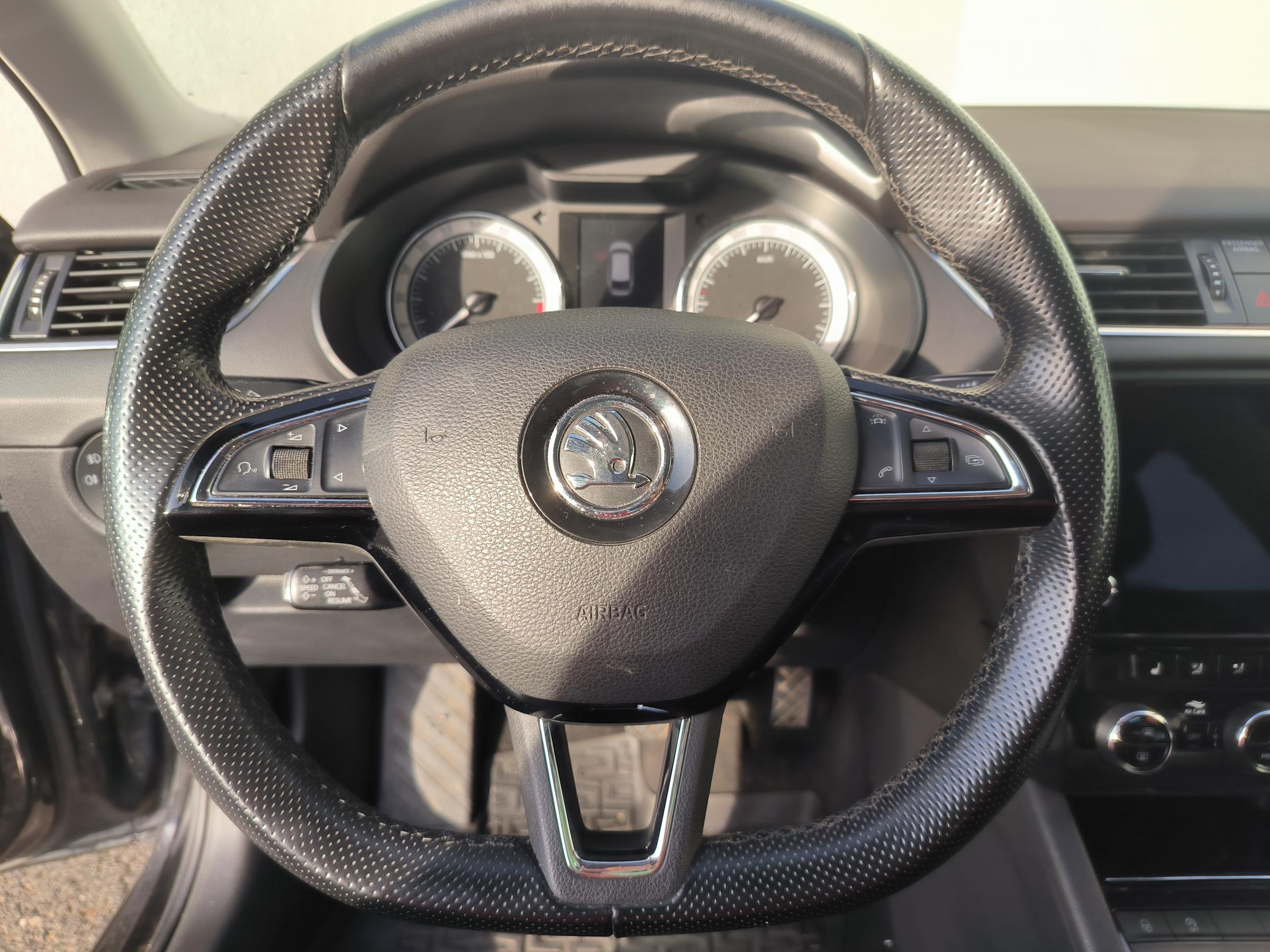 Škoda Octavia III, 2019 - pohled č. 15