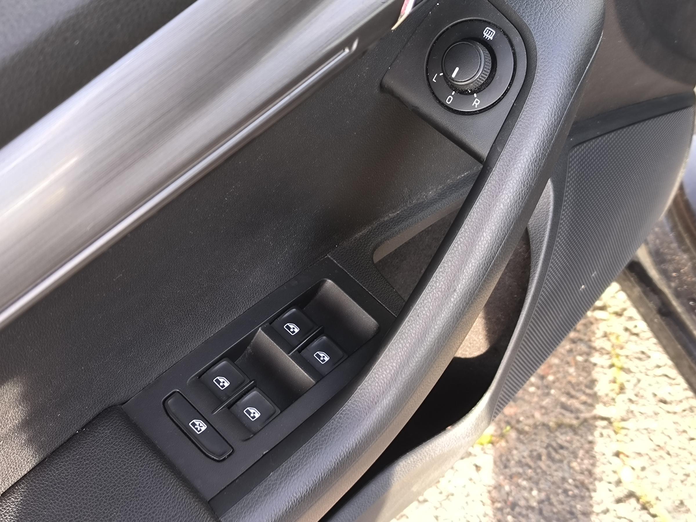 Škoda Octavia III, 2019 - pohled č. 18