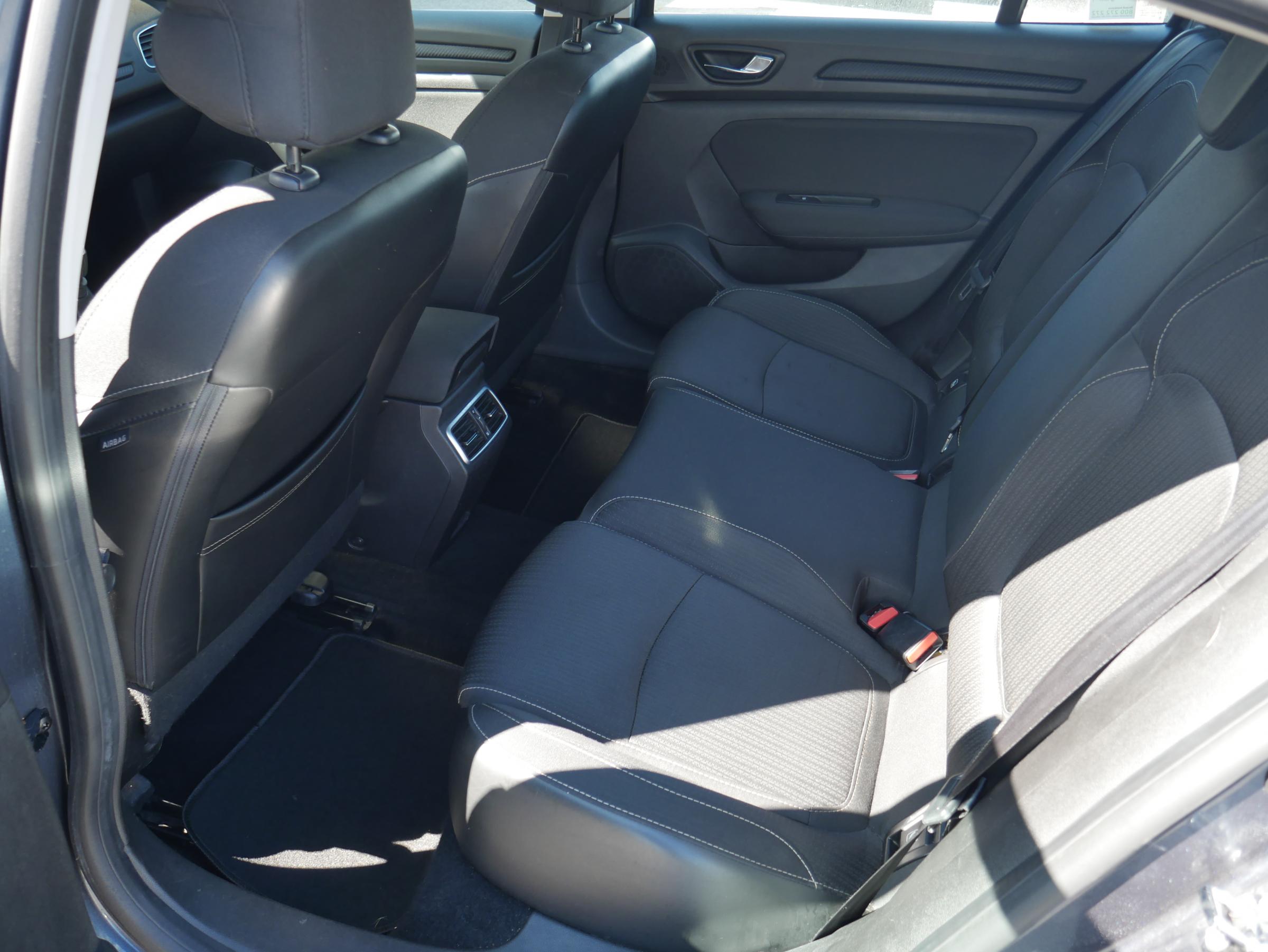 Renault Mégane, 2017 - pohled č. 11