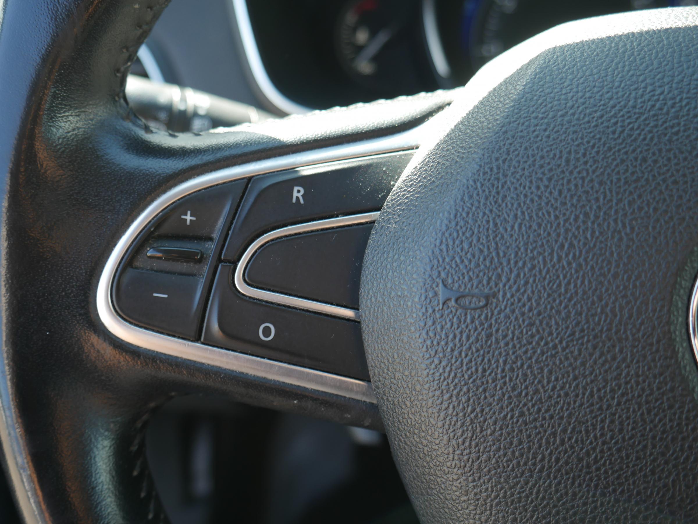 Renault Mégane, 2017 - pohled č. 14