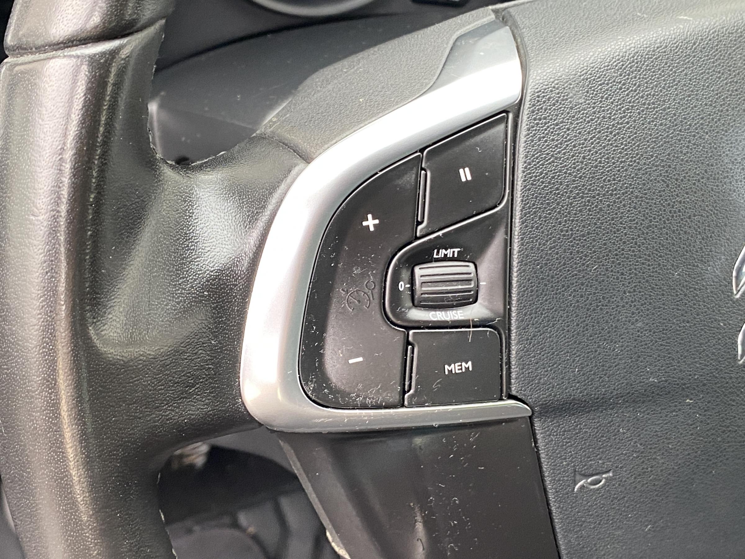 Citroën C4, 2015 - pohled č. 14