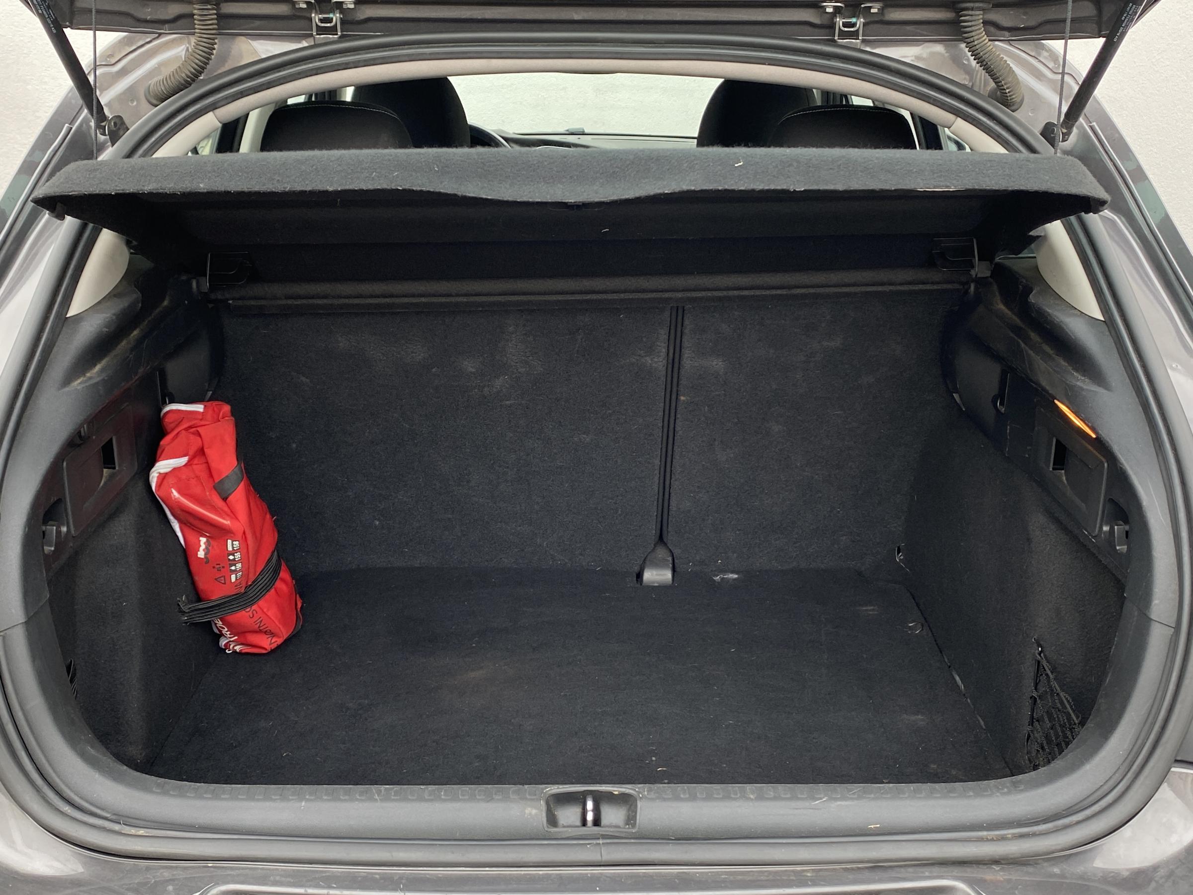 Citroën C4, 2015 - pohled č. 7