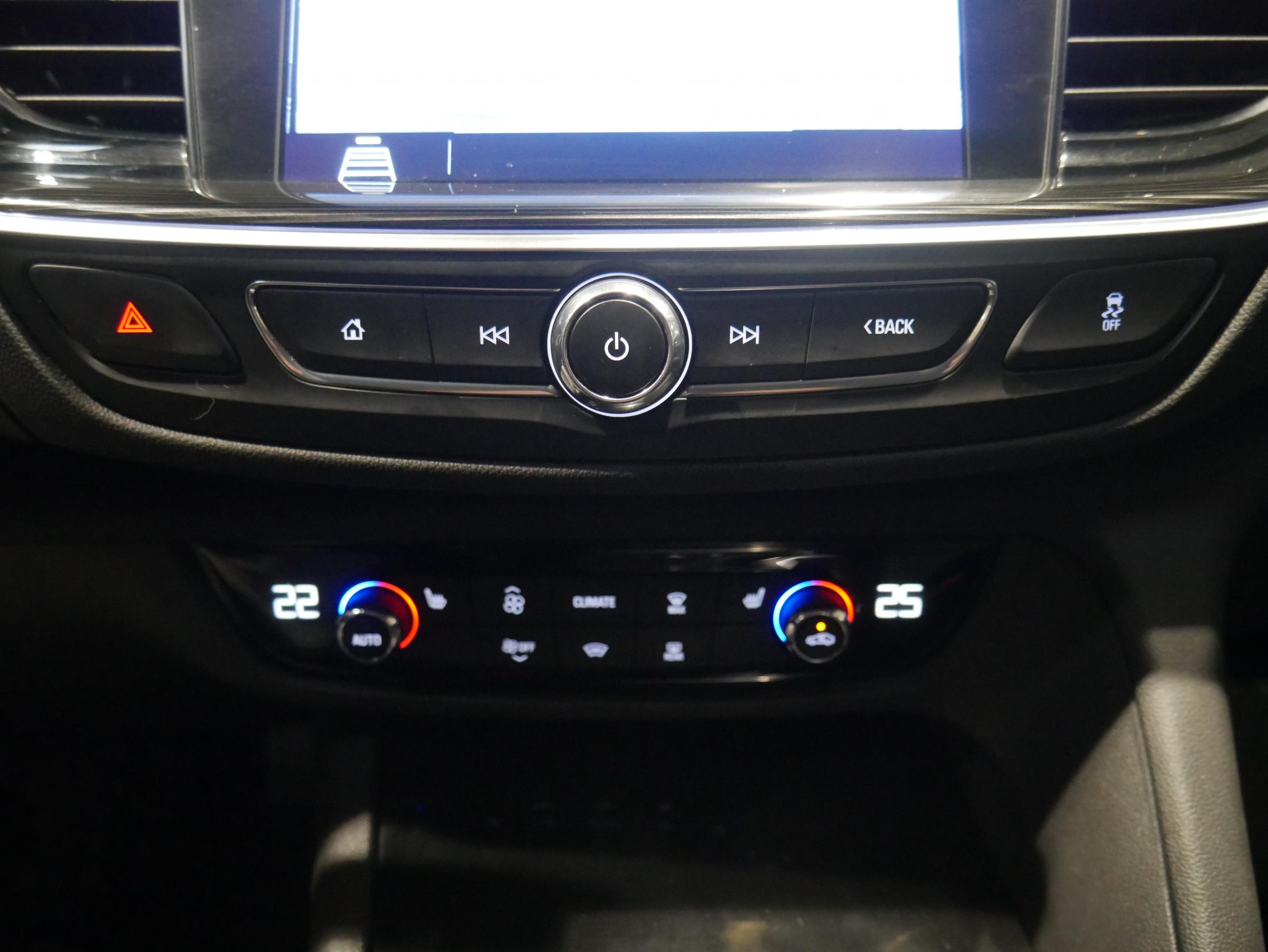 Opel Insignia, 2019 - pohled č. 19