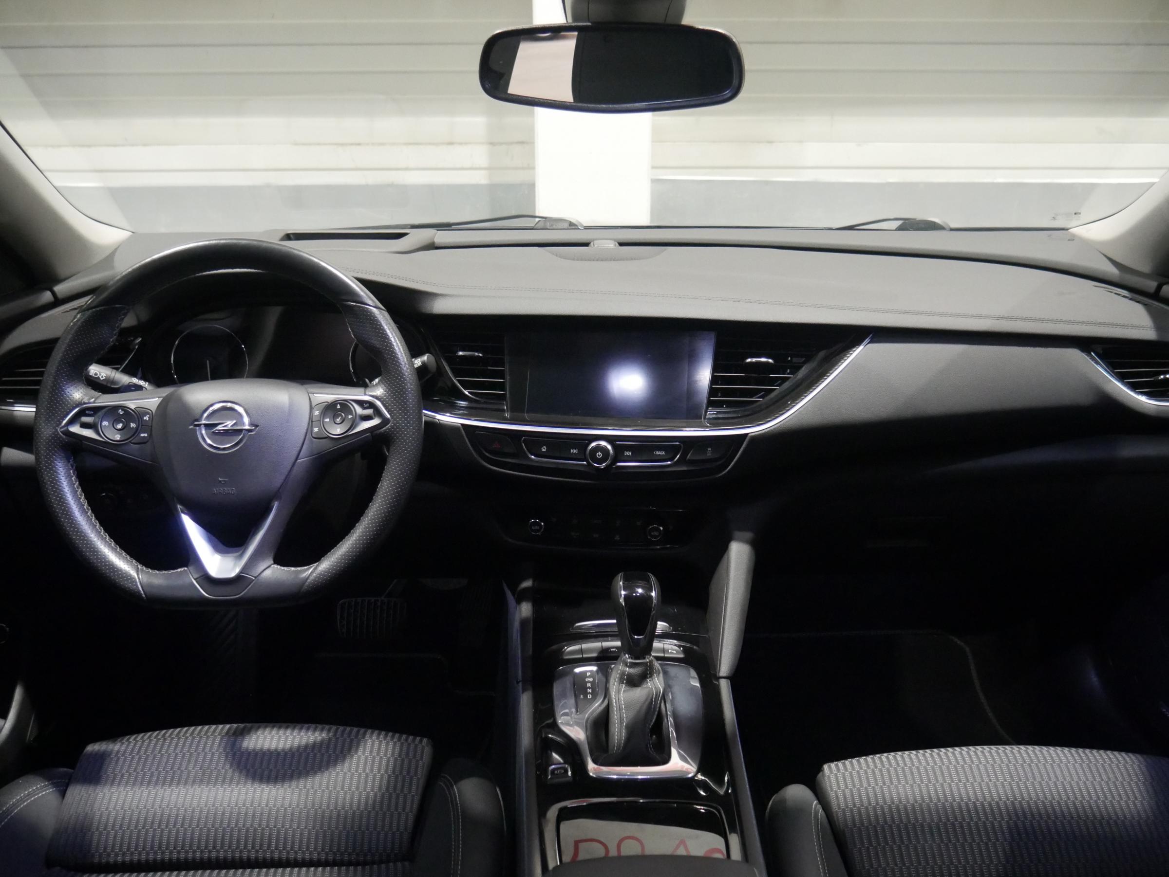 Opel Insignia, 2019 - pohled č. 8