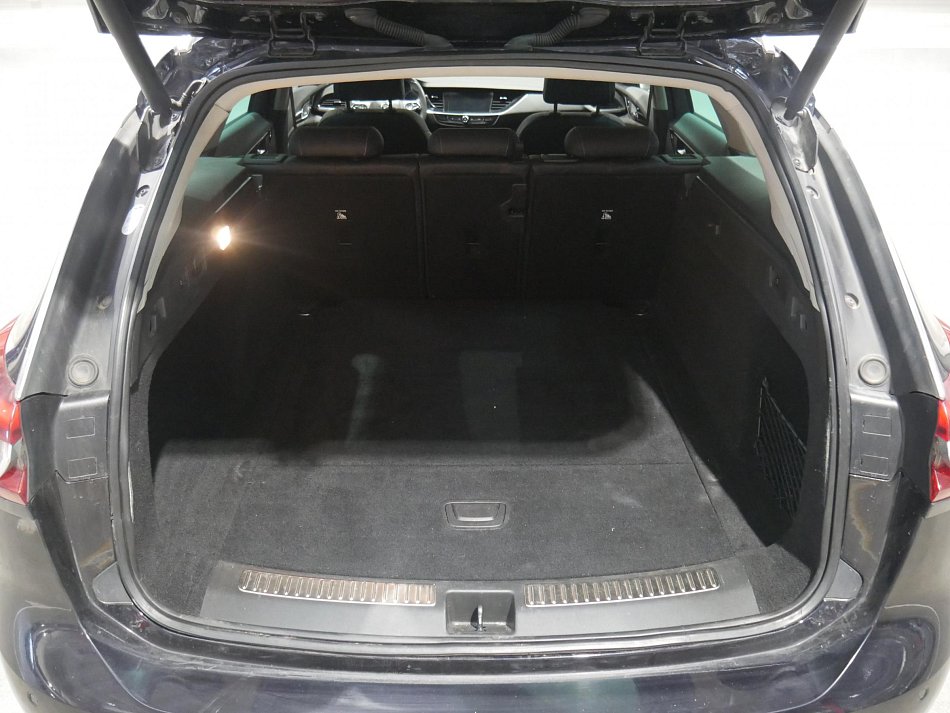 Opel Insignia 2.0CDTi 